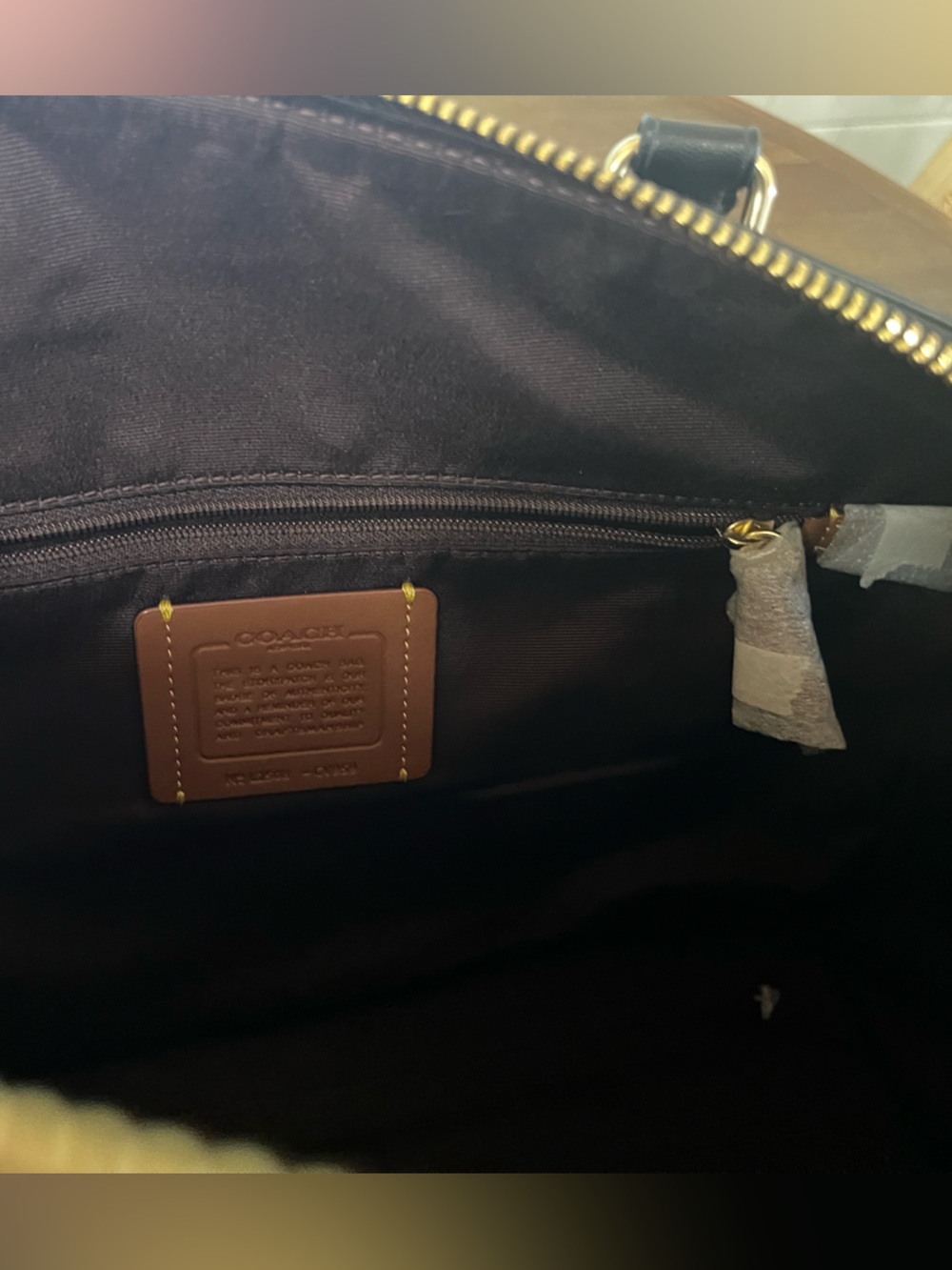 Coach large Rowan in signature canvas walnut/black with gold hardware - Picture 5 of 11